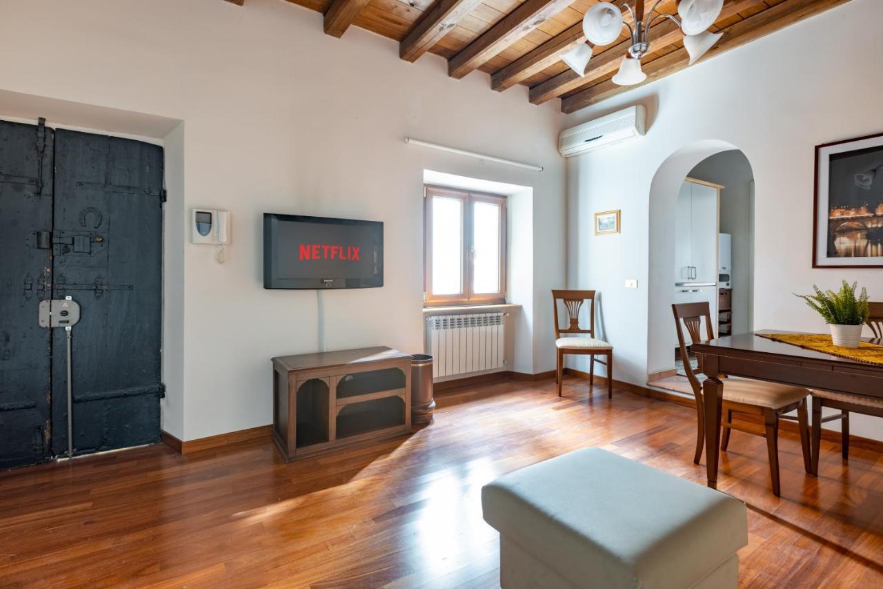 Vg Trevi Fountain 5 Stelle Elegant Apartment โรม ภายนอก รูปภาพ
